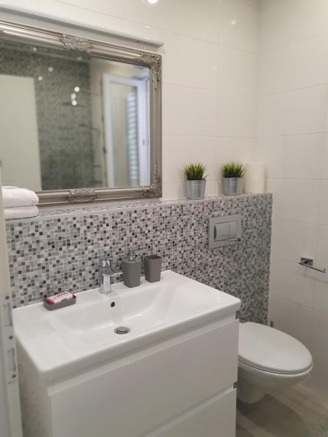 Apartment Tonka Šibenik Buitenkant foto